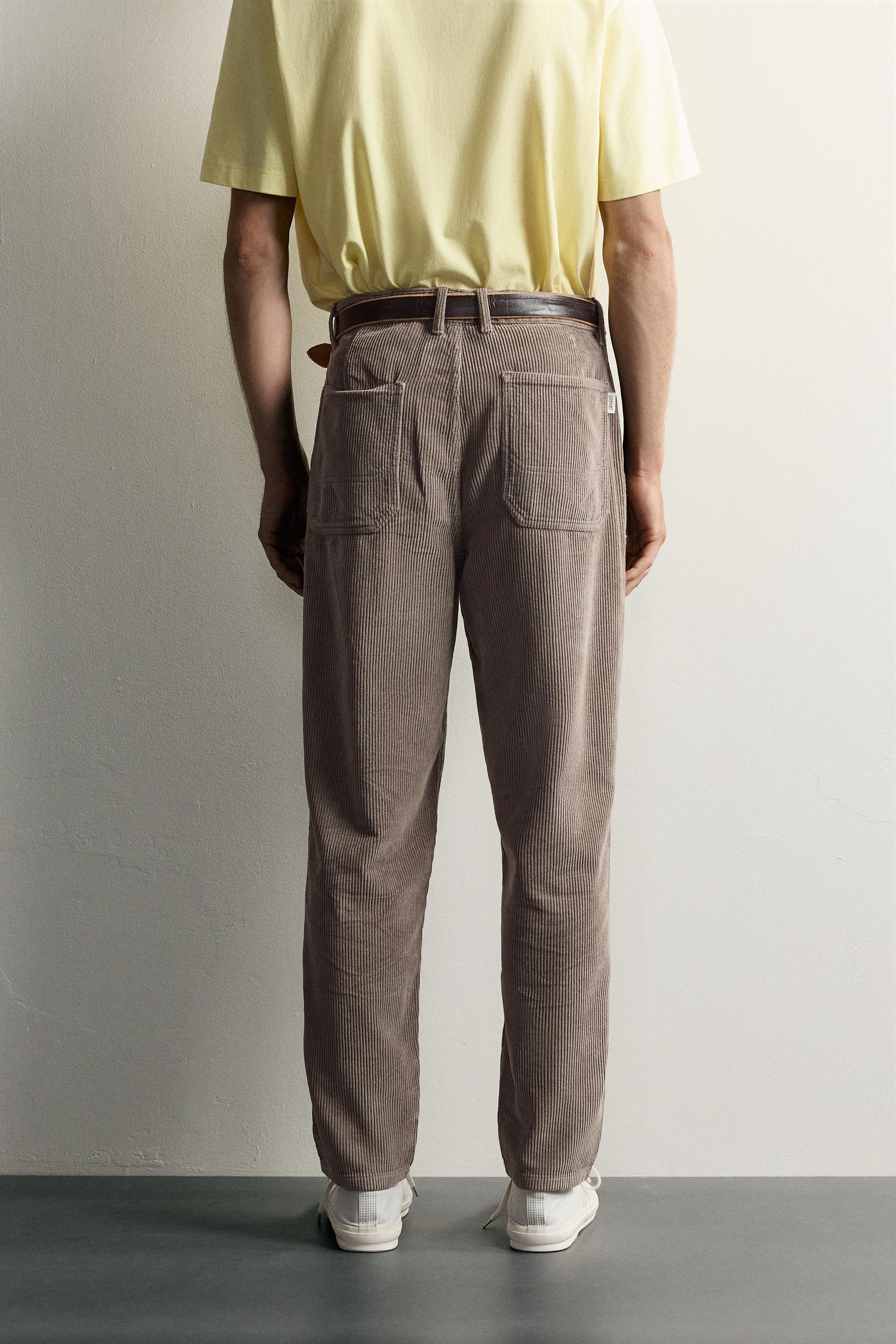 PANTALON COUPE CAROTTE EN VELOURS CÔTELÉ DÉLAVÉ
